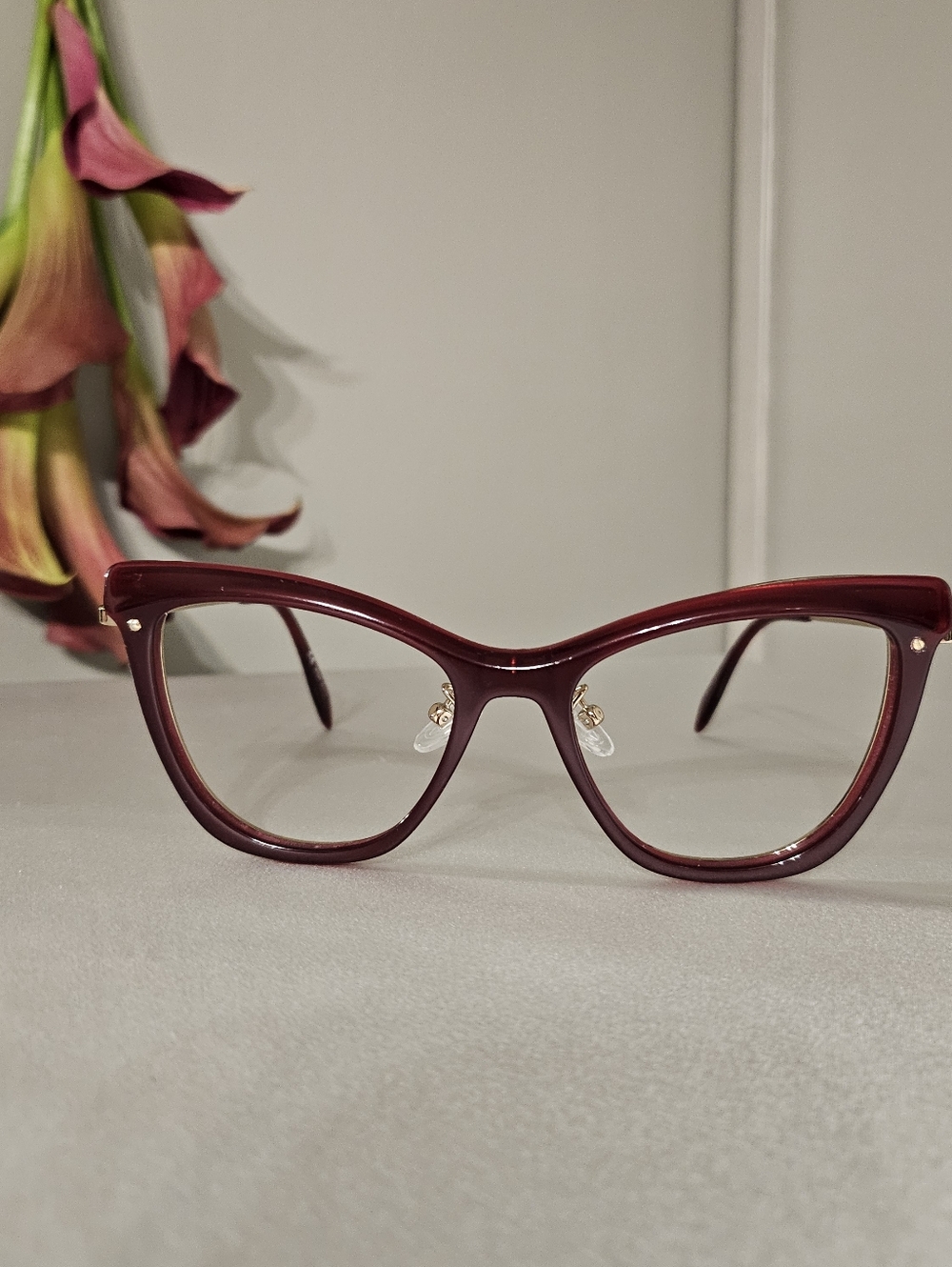 Alexander McQueen Burgandy, Cat-Eye Glasses